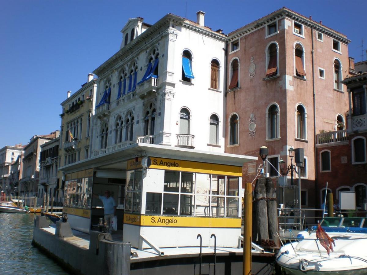The Glamour Of San Marco Apartment Venesia Bagian luar foto